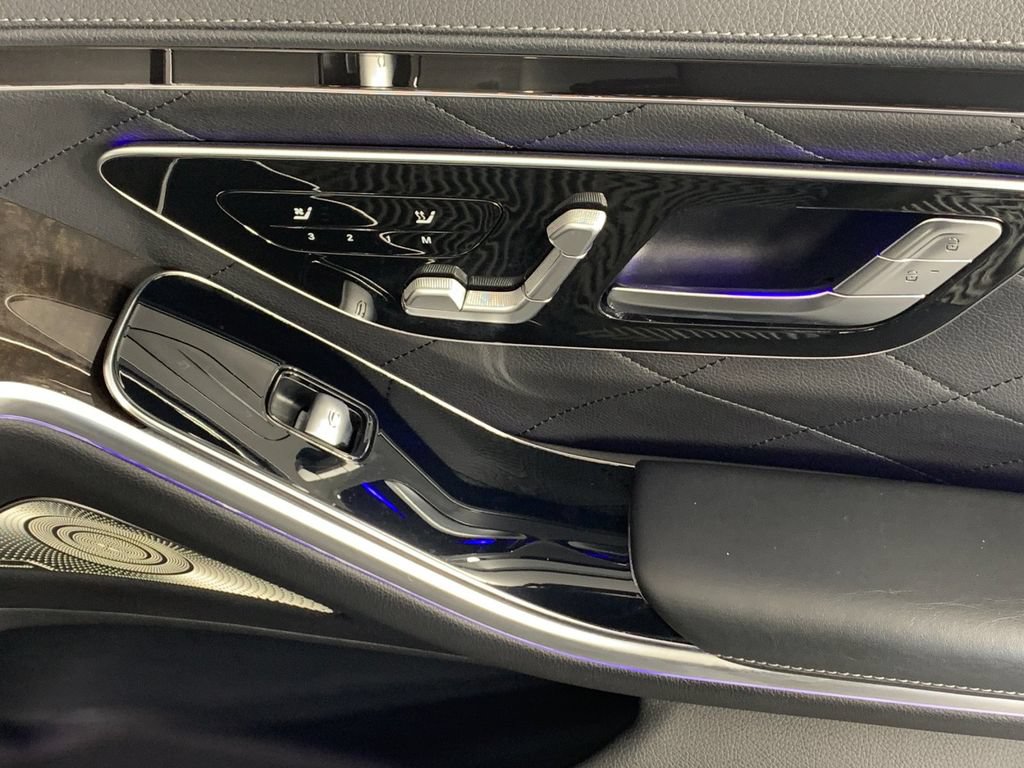 Used 2021 Mercedes-Benz S 580 4MATIC Sedan image 39