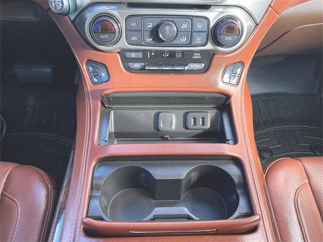 Used 2019 Chevrolet Suburban Premier image 18