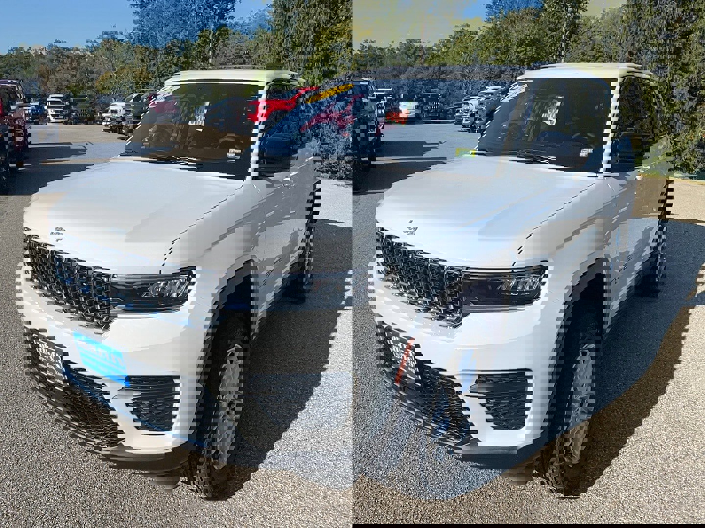 New 2025 Jeep Grand Cherokee Laredo X