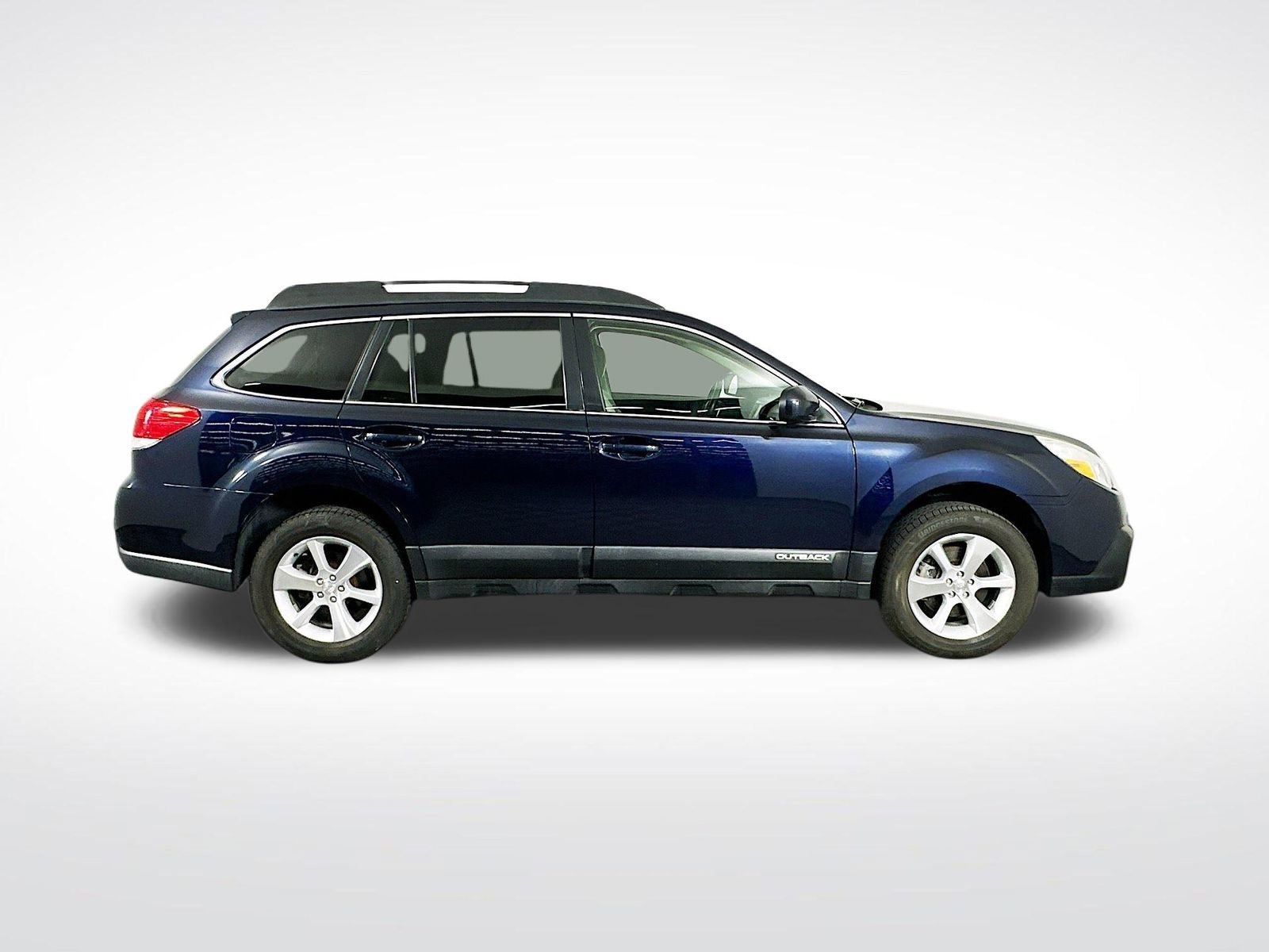Used 2014 Subaru Outback 3.6R Limited image 9