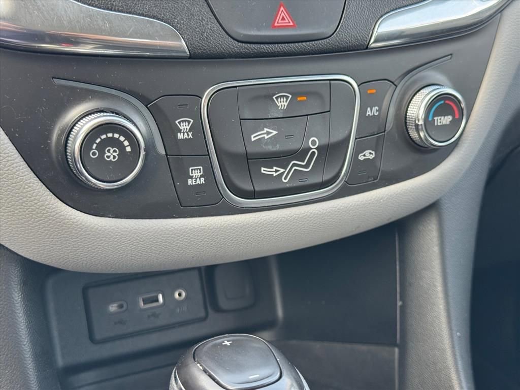 Used 2019 Chevrolet Equinox LS image 20