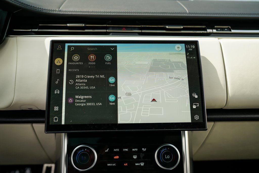 Used 2022 Land Rover Range Rover Long Wheelbase SE image 33