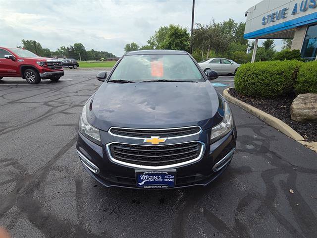 Used 2015 Chevrolet Cruze LT FWD image 2