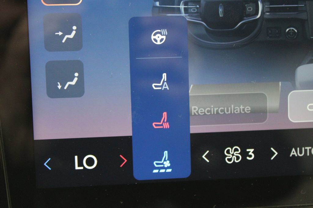 New 2026 Lincoln Navigator Reserve image 51