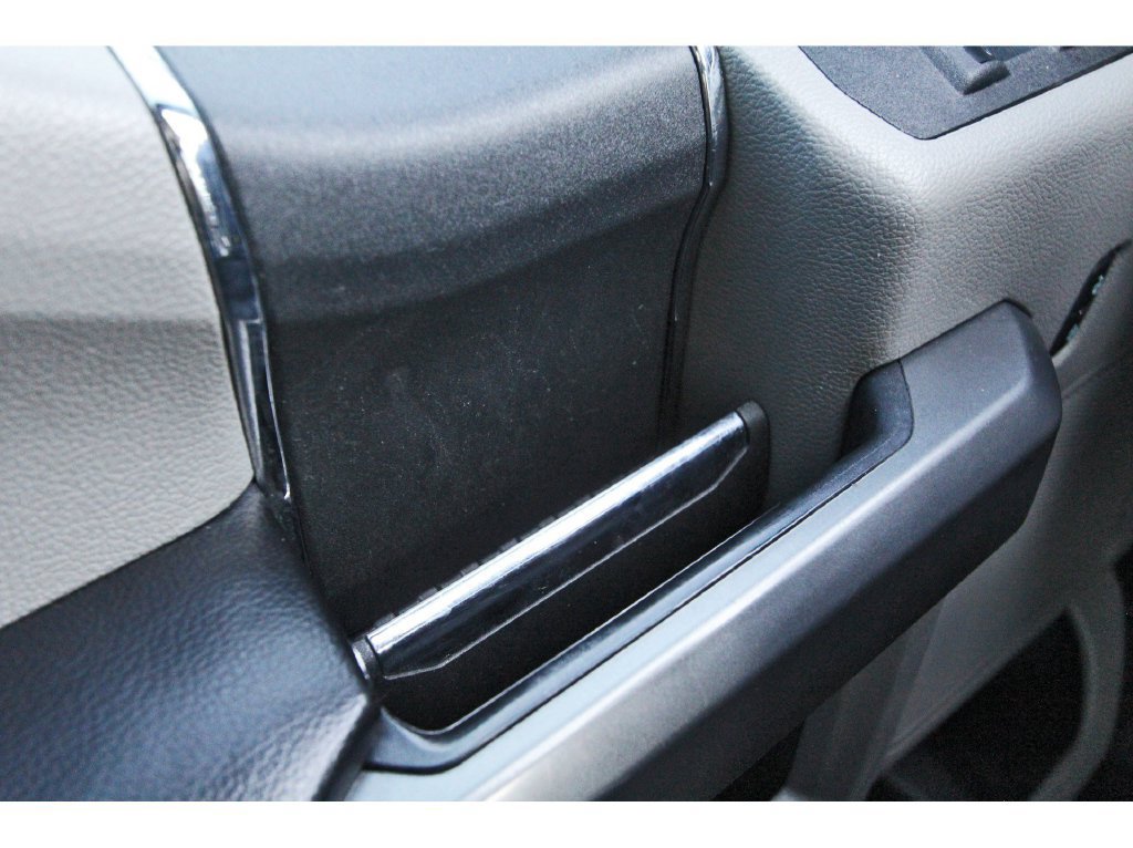 Used 2020 Ford F250 XLT AWD/4WD image 24