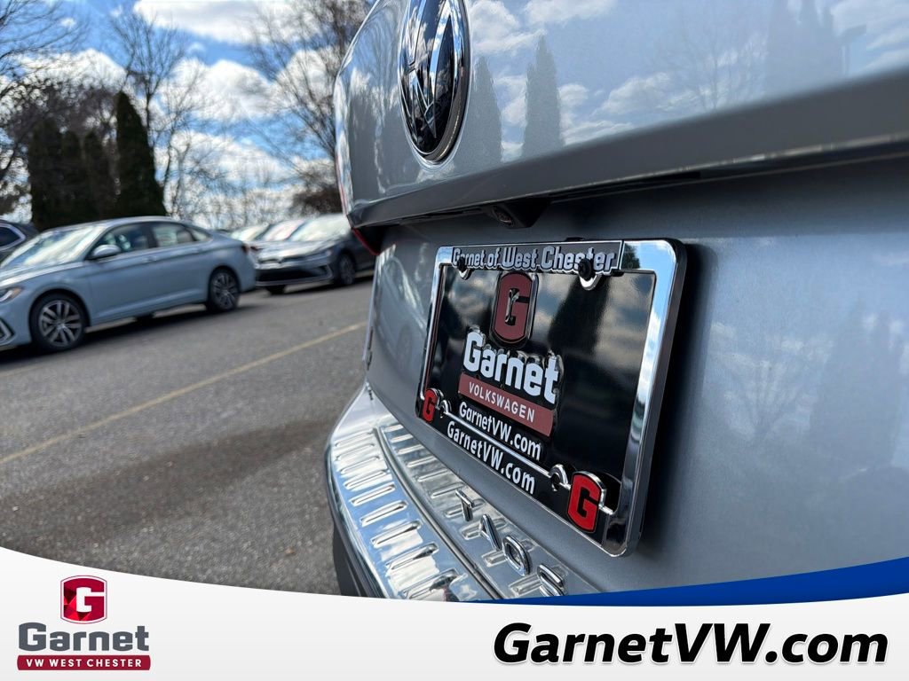 Certified 2024 Volkswagen Taos SE image 43