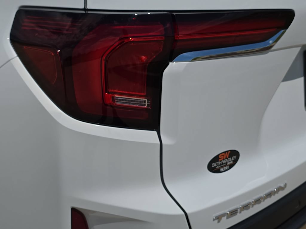 New 2026 GMC Terrain Elevation w/ Elevation Premium Package FWD image 33