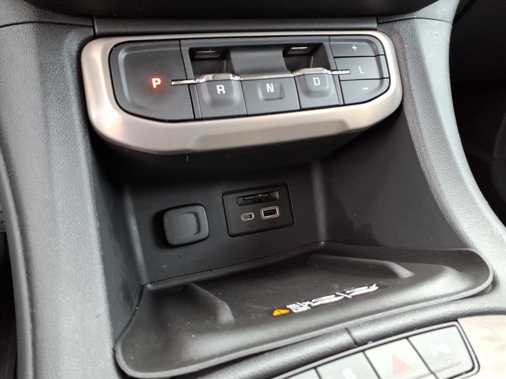 Used 2021 GMC Acadia Denali w/ Denali Technology Package image 25