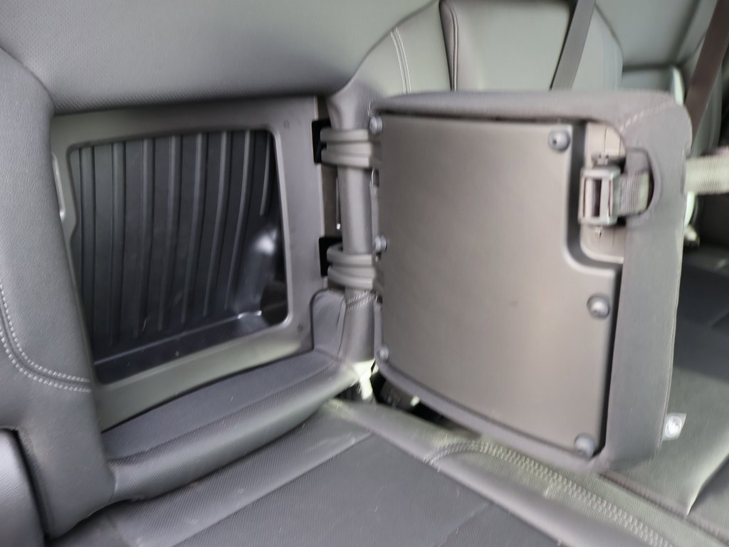 Certified 2022 GMC Sierra 1500 SLT image 16