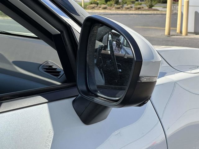Used 2021 Nissan Rogue Platinum AWD/4WD image 28