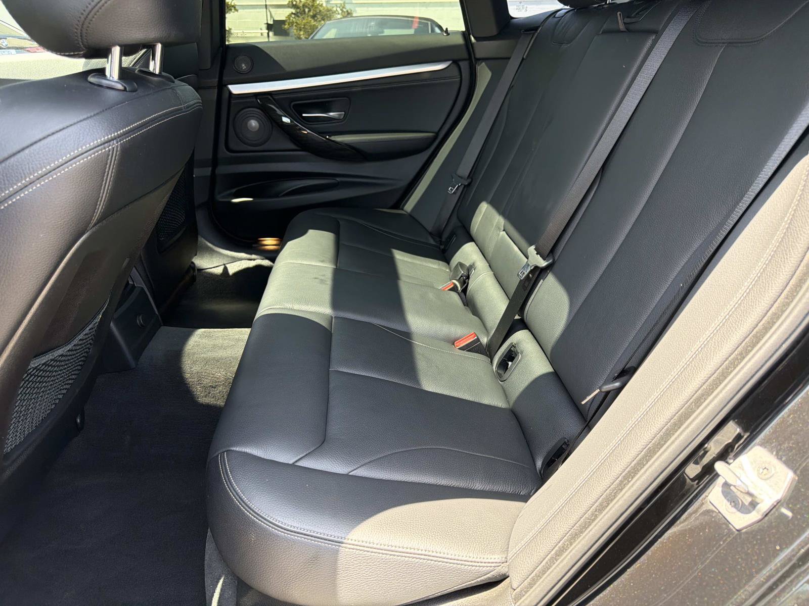 Used 2018 BMW 340i Gran Turismo xDrive AWD/4WD image 26