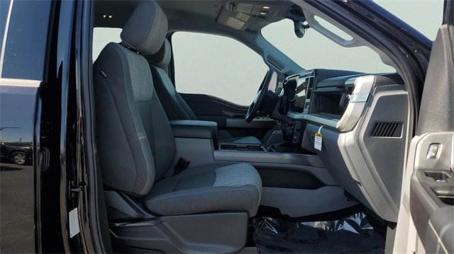 New 2026 Ford F250 4x4 Crew Cab Super Duty image 20