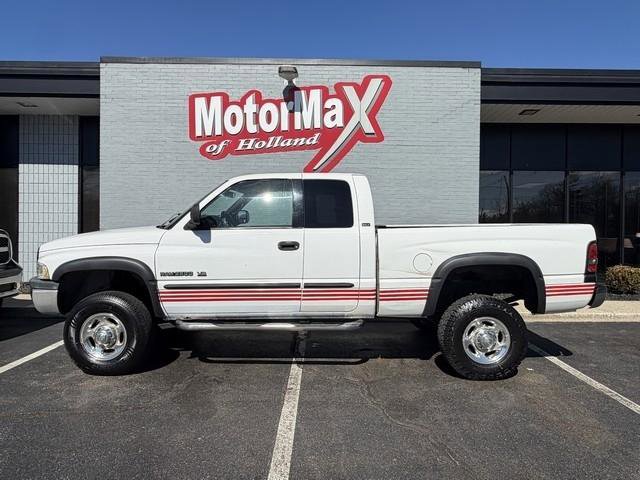 Used 2002 Dodge Ram 2500 Truck 4x4 Quad Cab image 1