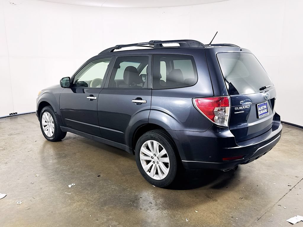 Used 2012 Subaru Forester 2.5X Premium w/ All-Weather Pkg AWD/4WD image 5