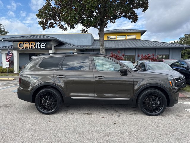 Used 2023 Kia Telluride EX X-Line AWD/4WD image 8
