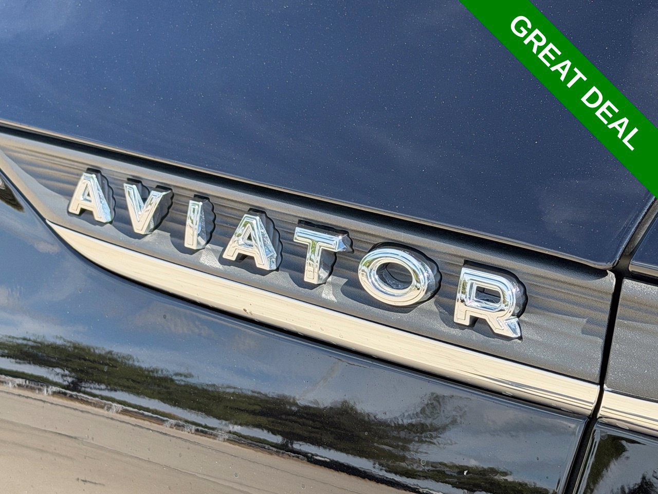 Used 2026 Lincoln Aviator Reserve AWD/4WD image 12