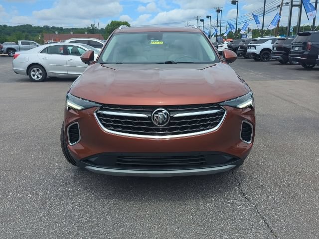 Used 2022 Buick Envision Essence w/ Technology Package I FWD image 4