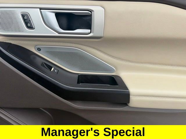 Used 2020 Ford Explorer Platinum w/ Premium Technology Package AWD/4WD image 46