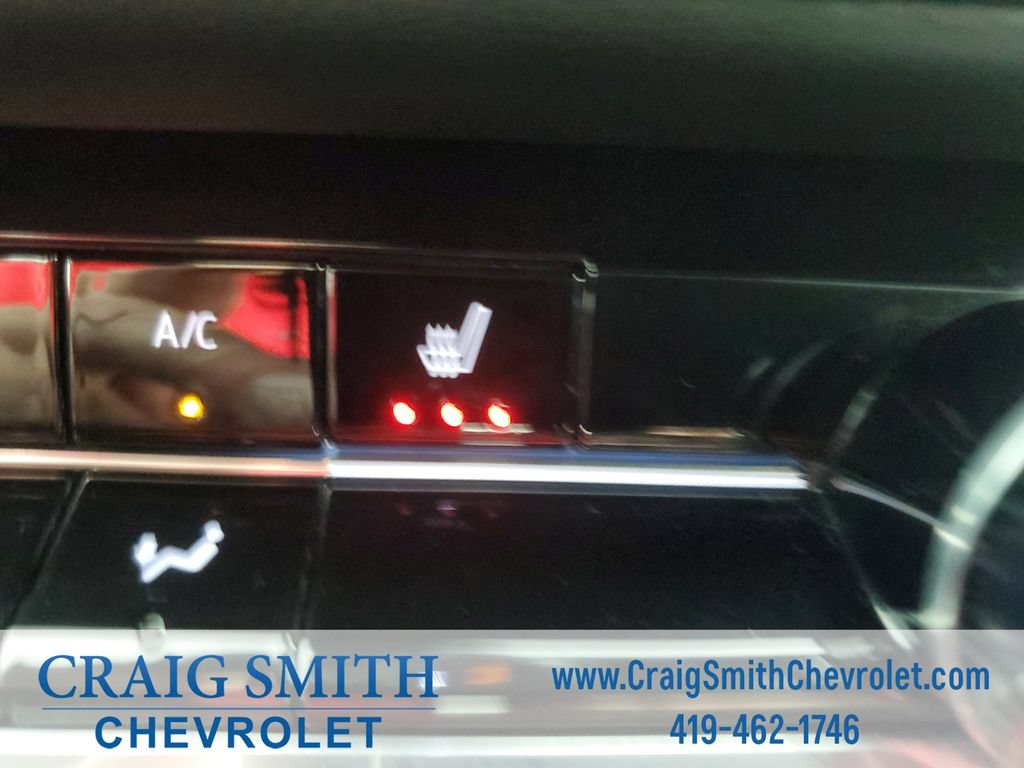 Used 2025 Chevrolet Equinox LT FWD image 27