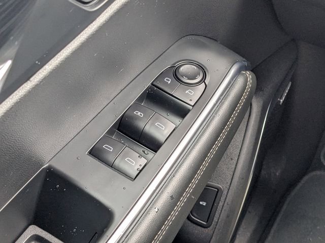 Used 2025 GMC Acadia Elevation image 21