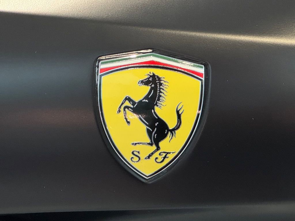 Used 2018 Ferrari GTC4Lusso T image 16