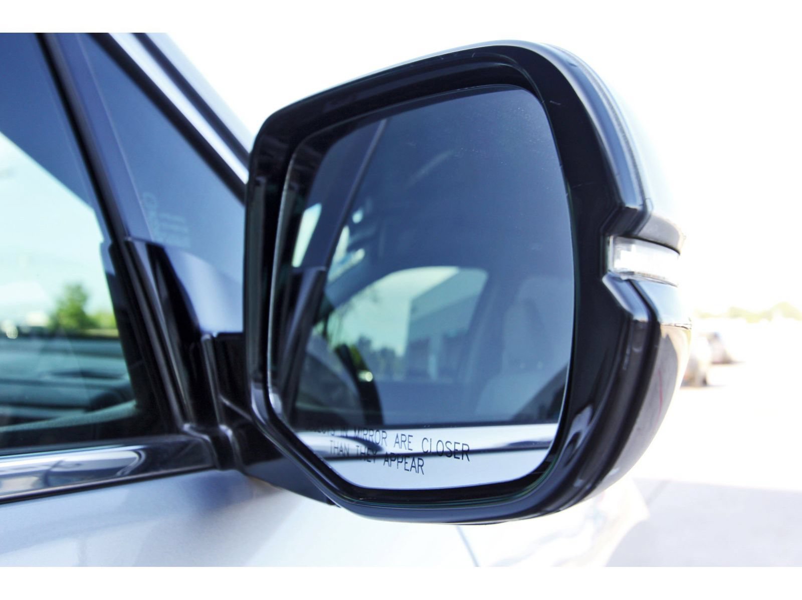 Used 2020 Honda Pilot Touring image 10