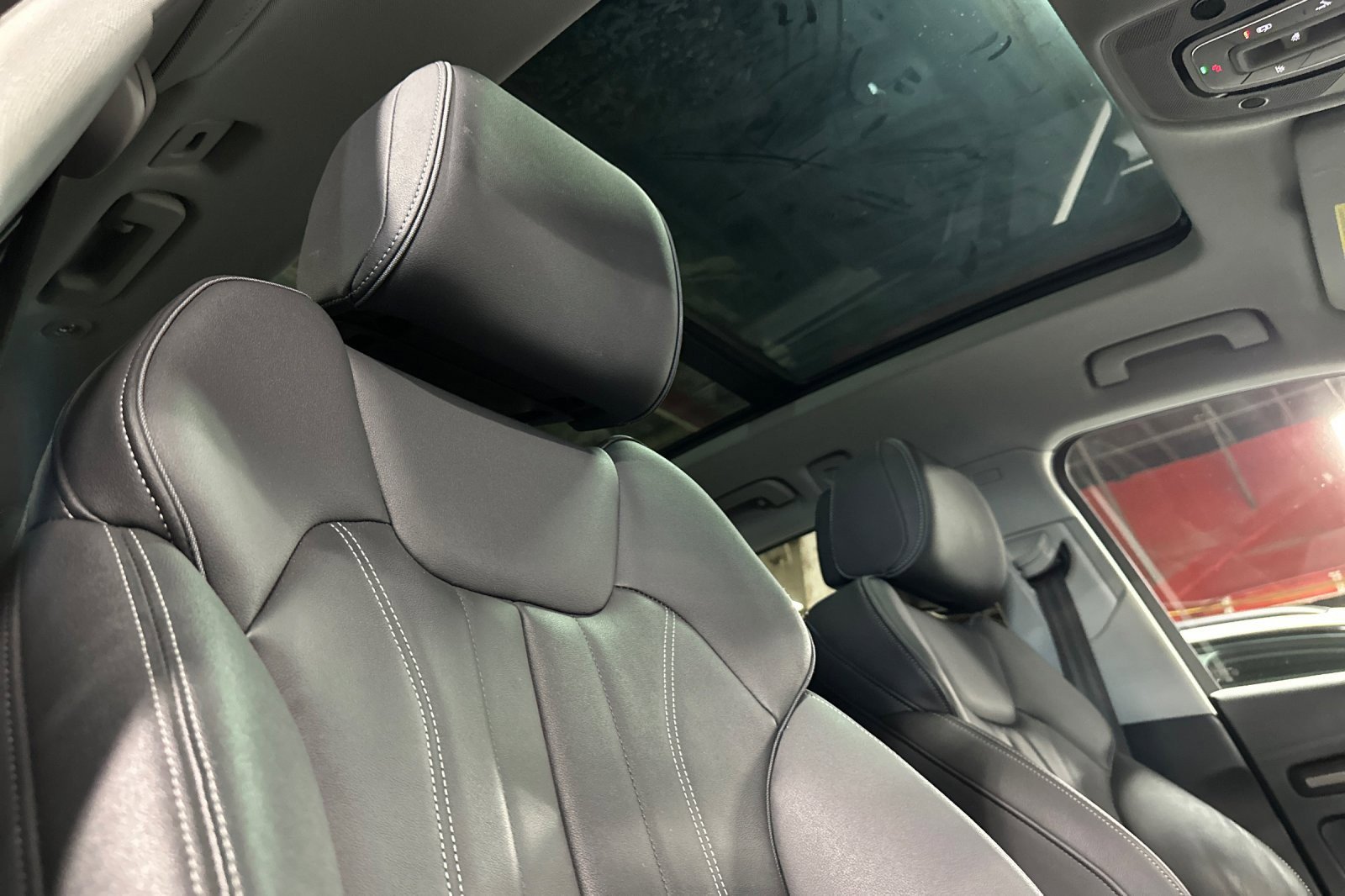 Used 2023 Audi Q5 e Premium Plus w/ Premium Plus Package image 16