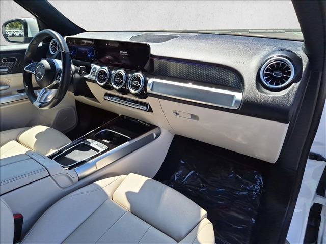 Used 2024 Mercedes-Benz EQB 250+ image 23