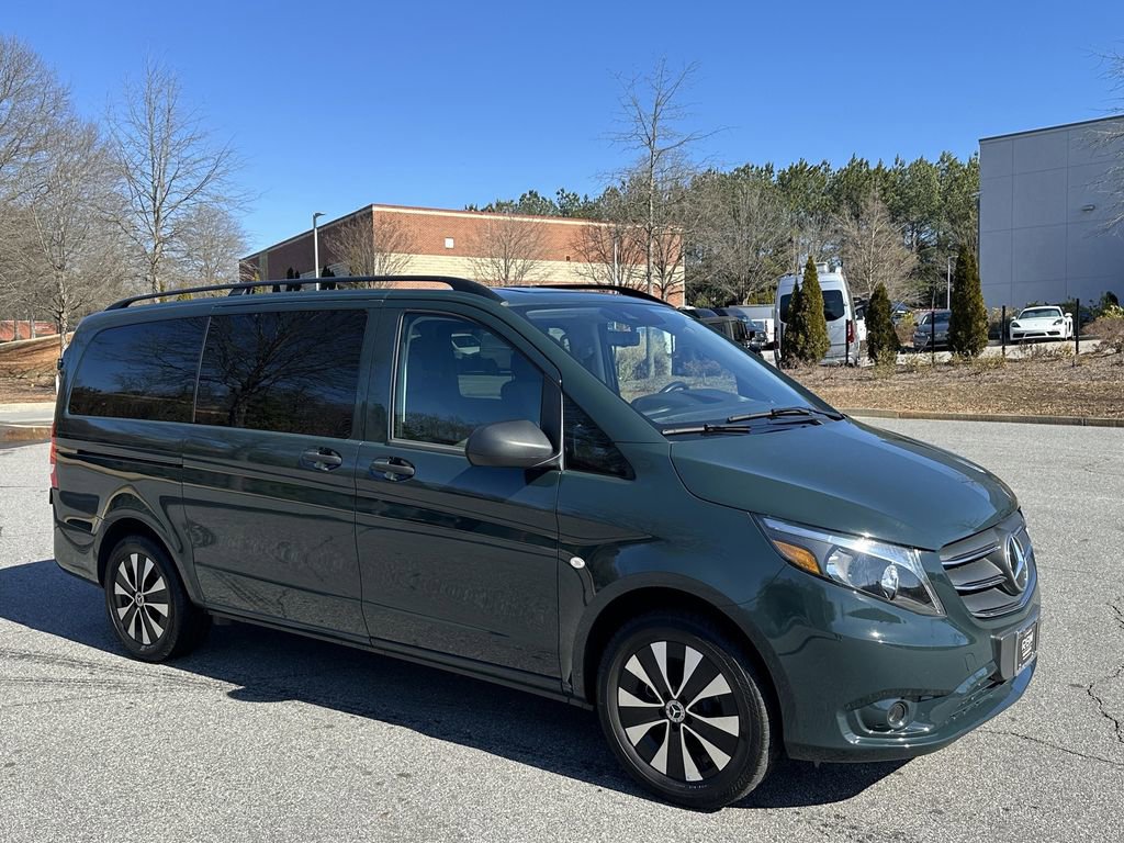 Used 2023 Mercedes-Benz Metris Passenger image 2
