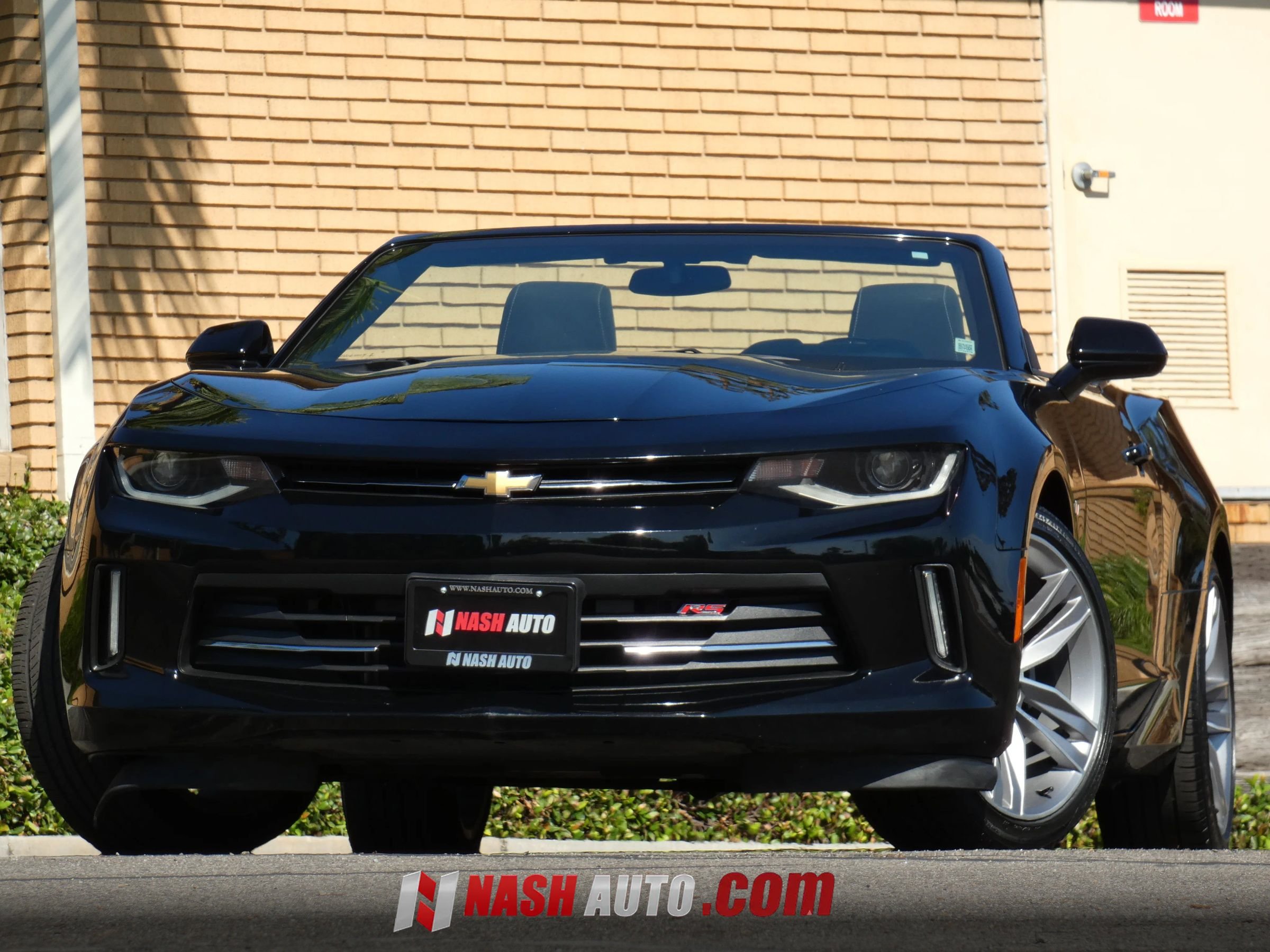 Used 2017 Chevrolet Camaro LT w/ RS Package RWD image 4