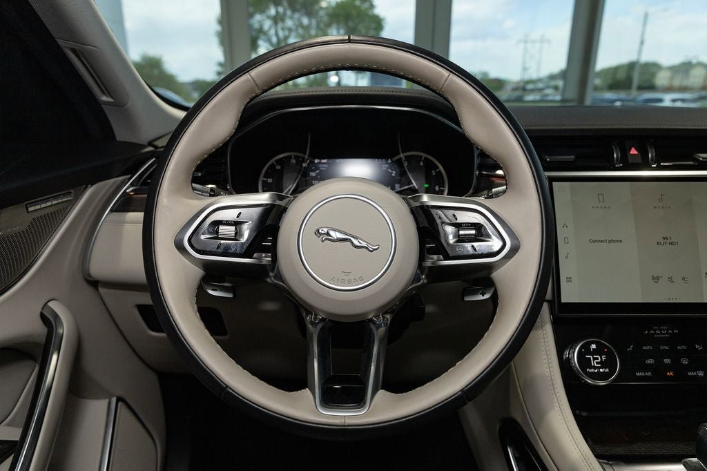 Used 2022 Jaguar F-PACE S AWD/4WD image 6