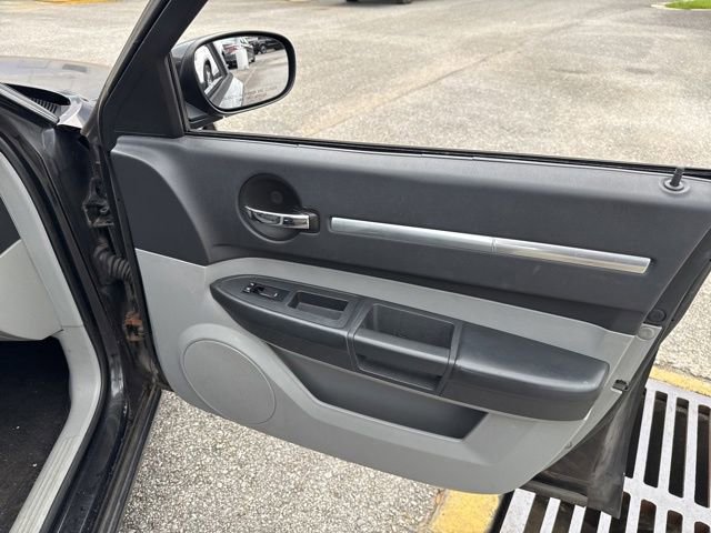 Used 2010 Dodge Charger SXT w/ Sun & Sound Group RWD image 14