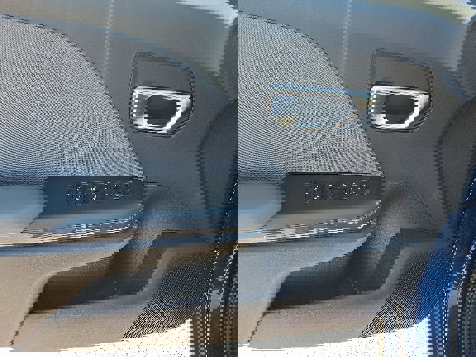 New 2025 Kia K4 EX image 8