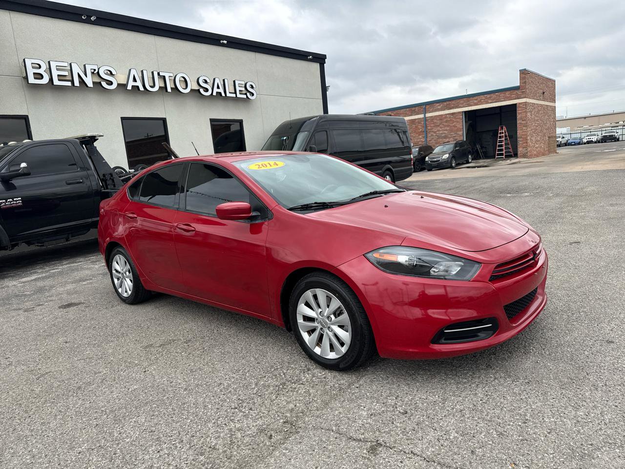Used 2014 Dodge Dart SXT FWD image 4