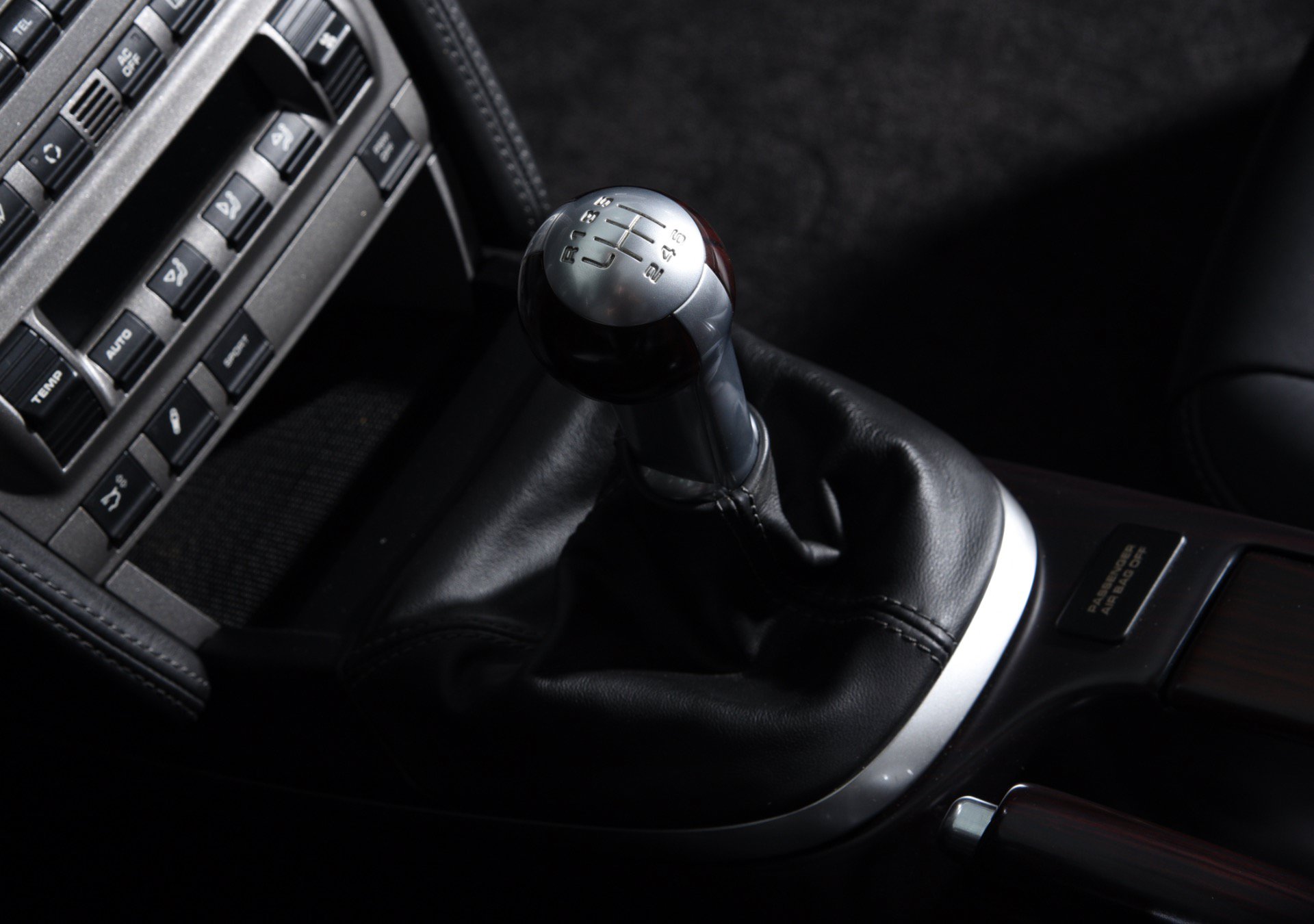 Used 2008 Porsche 911 Turbo AWD/4WD image 19
