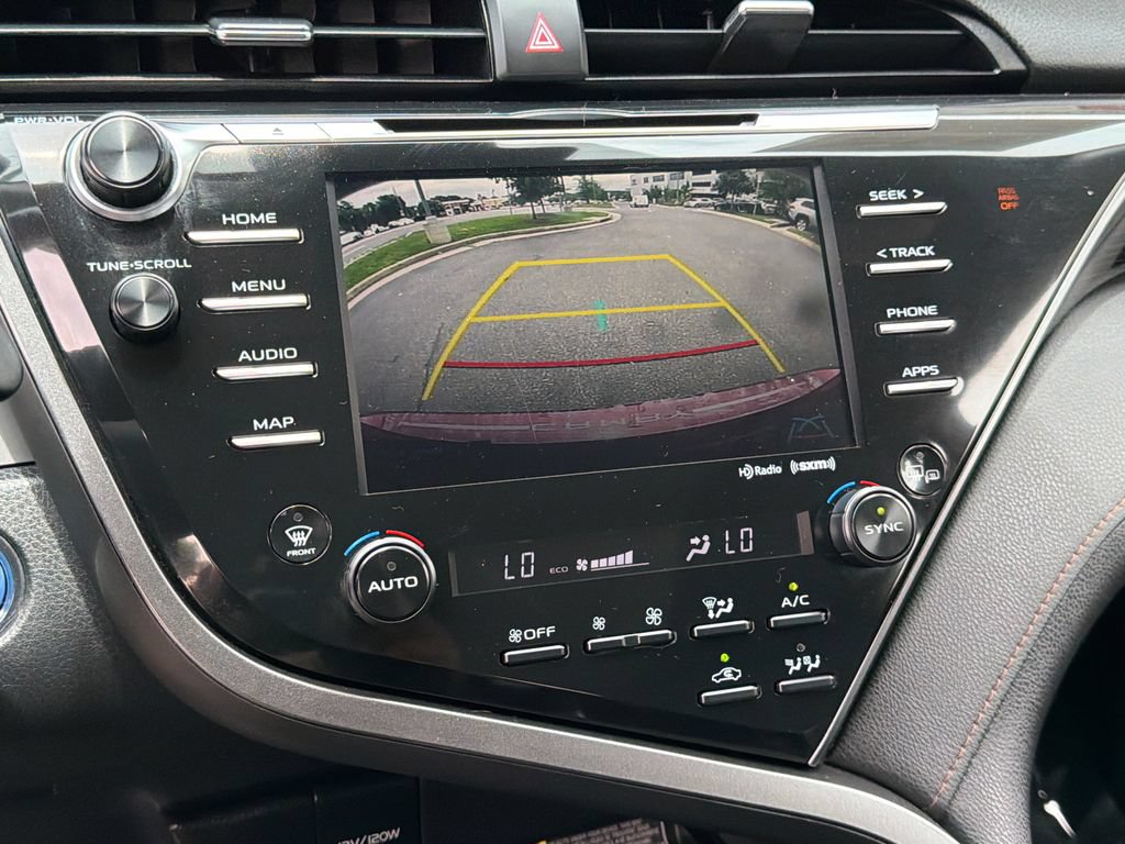 Used 2020 Toyota Camry LE w/ Sunroof Package FWD image 27