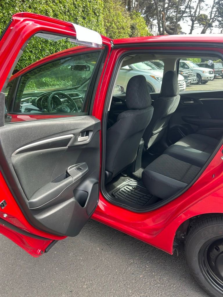 Used 2015 Honda Fit LX image 23