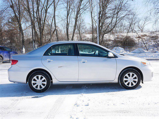 Used 2011 Toyota Corolla LE image 8