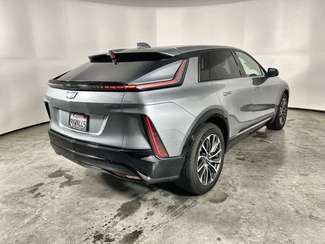 Used 2026 Cadillac Lyriq Sport image 8