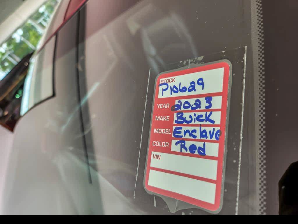 Used 2023 Buick Enclave Essence w/ Experience Buick Package FWD image 31