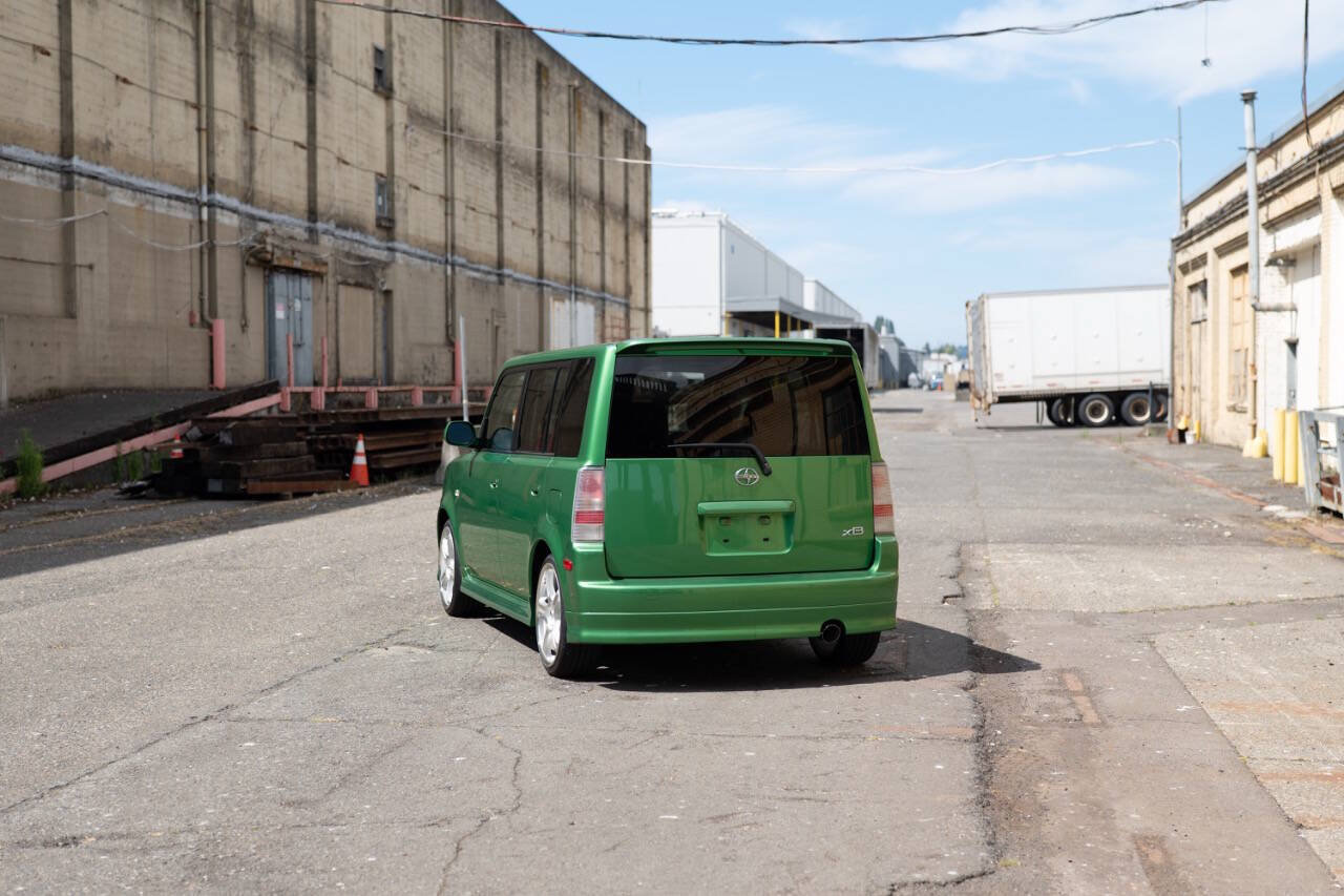 Used 2006 Scion xB FWD image 14