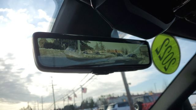 Used 2022 Jeep Grand Cherokee Overland w/ Advanced Protech Group III image 9