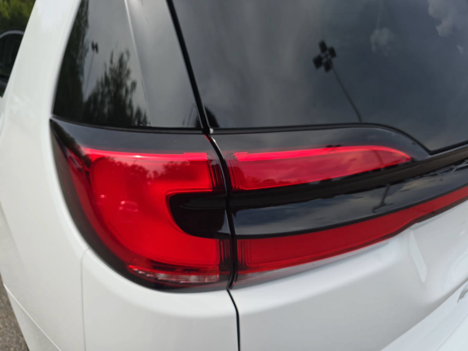 New 2027 Chrysler Pacifica Select FWD image 35