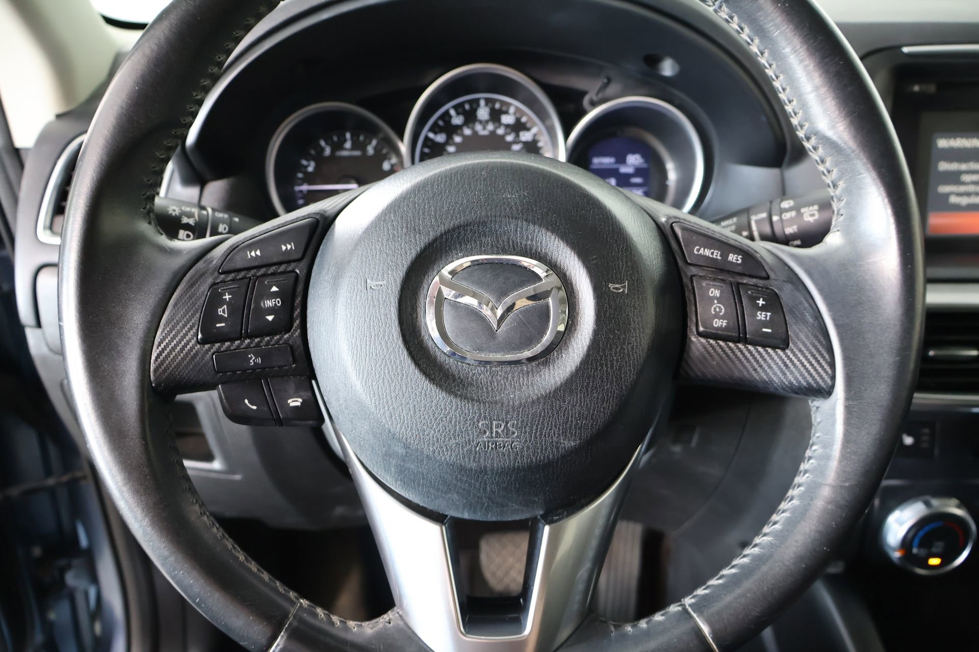 Used 2016 MAZDA CX-5 Touring FWD image 2