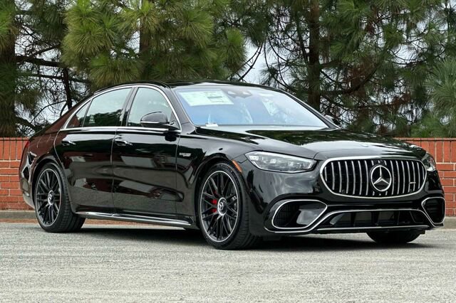 New 2026 Mercedes-Benz S 63 AMG S image 2