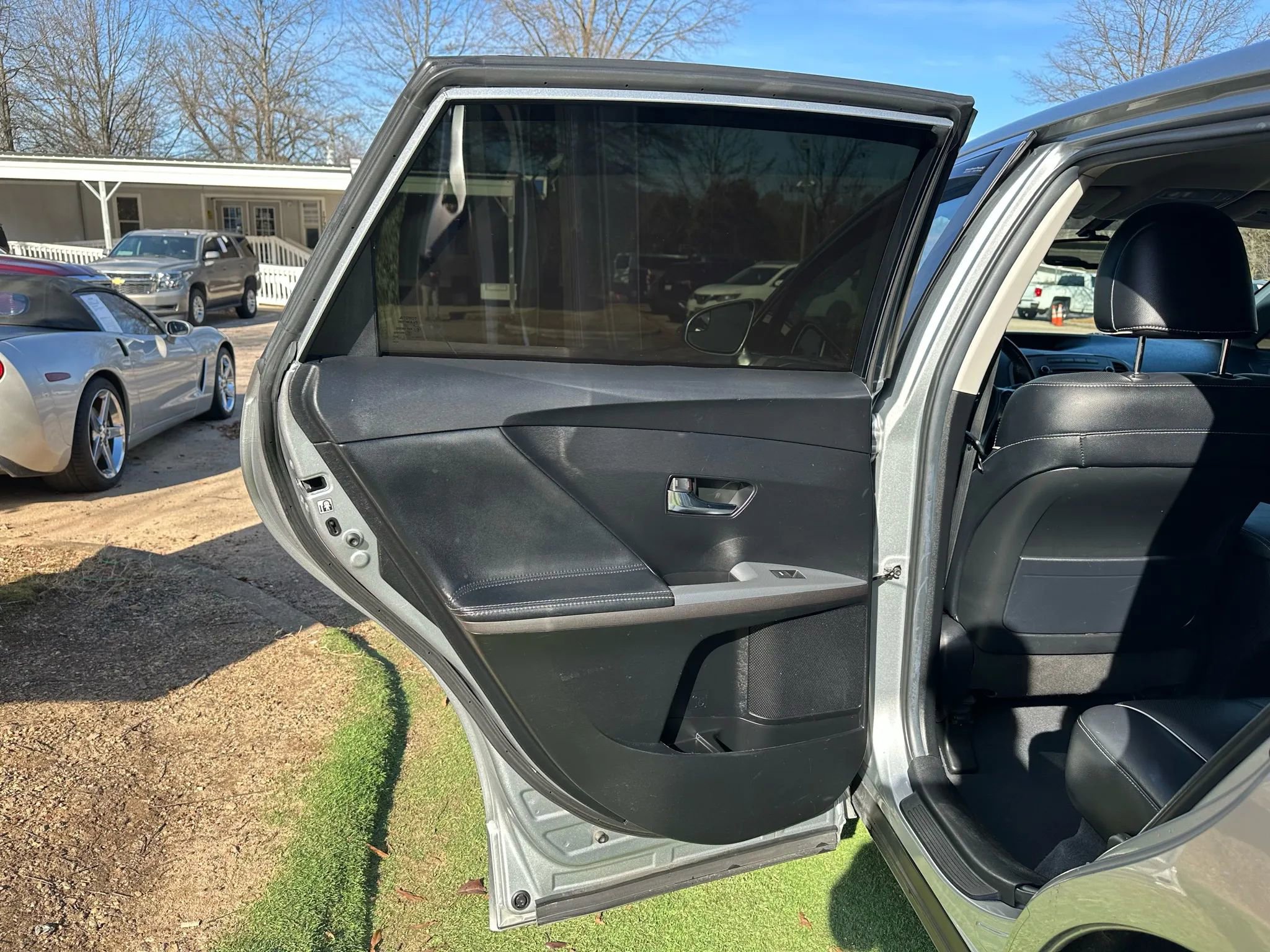 Used 2015 Toyota Venza XLE image 15