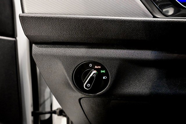 Used 2024 Volkswagen Jetta Sport image 33