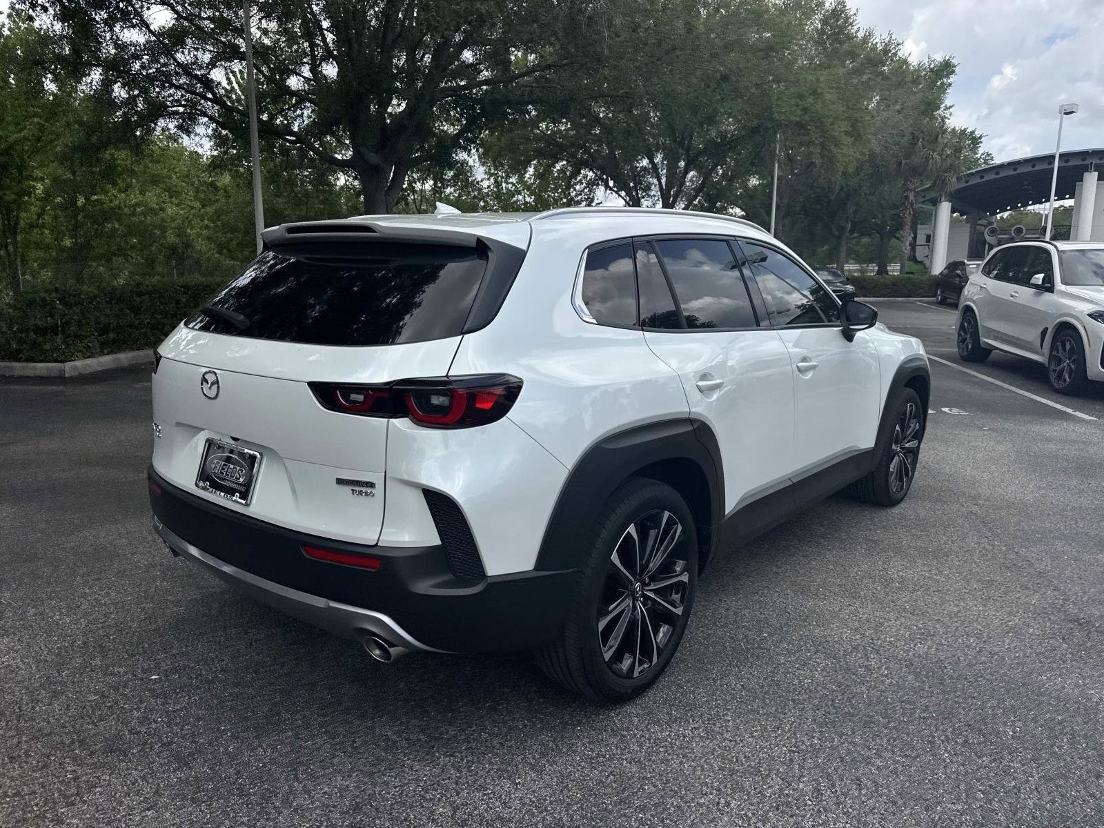 Used 2025 MAZDA CX-50 AWD 2.5 Turbo w/ Premium Pkg image 4
