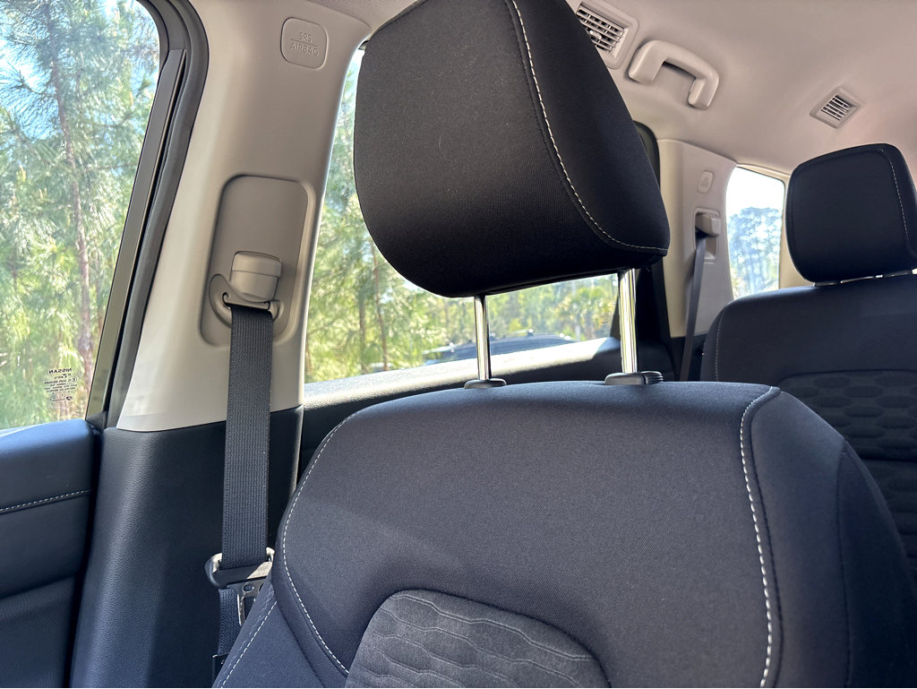 Used 2024 Nissan Pathfinder SV image 5