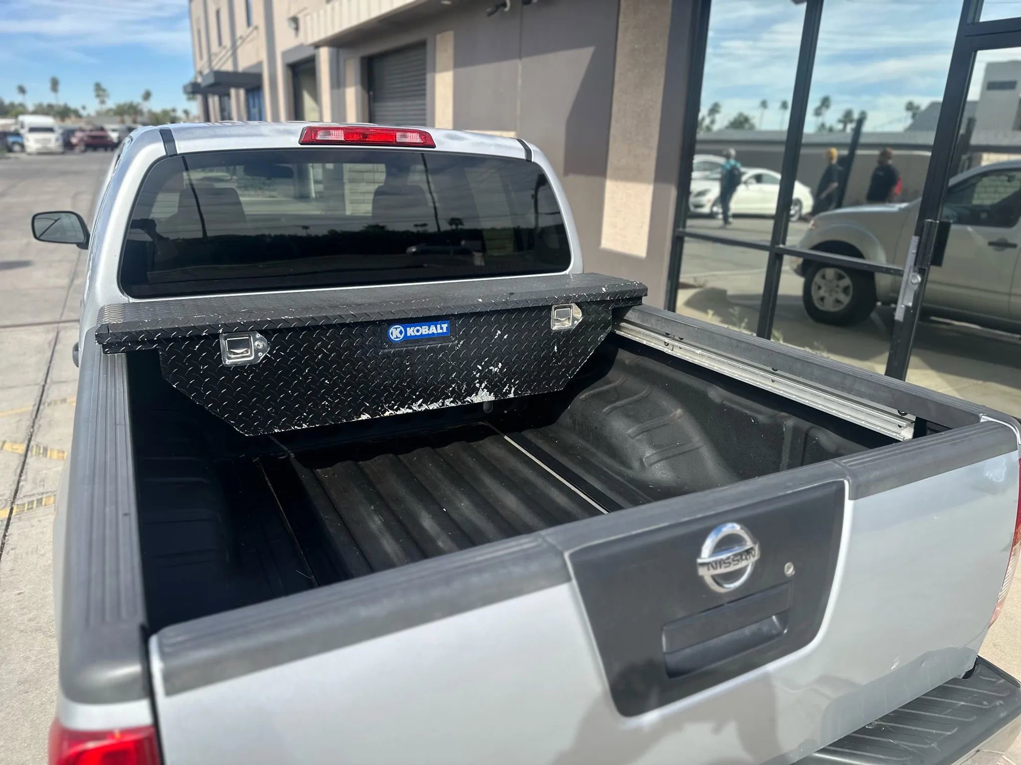 Used 2005 Nissan Frontier NISMO image 29